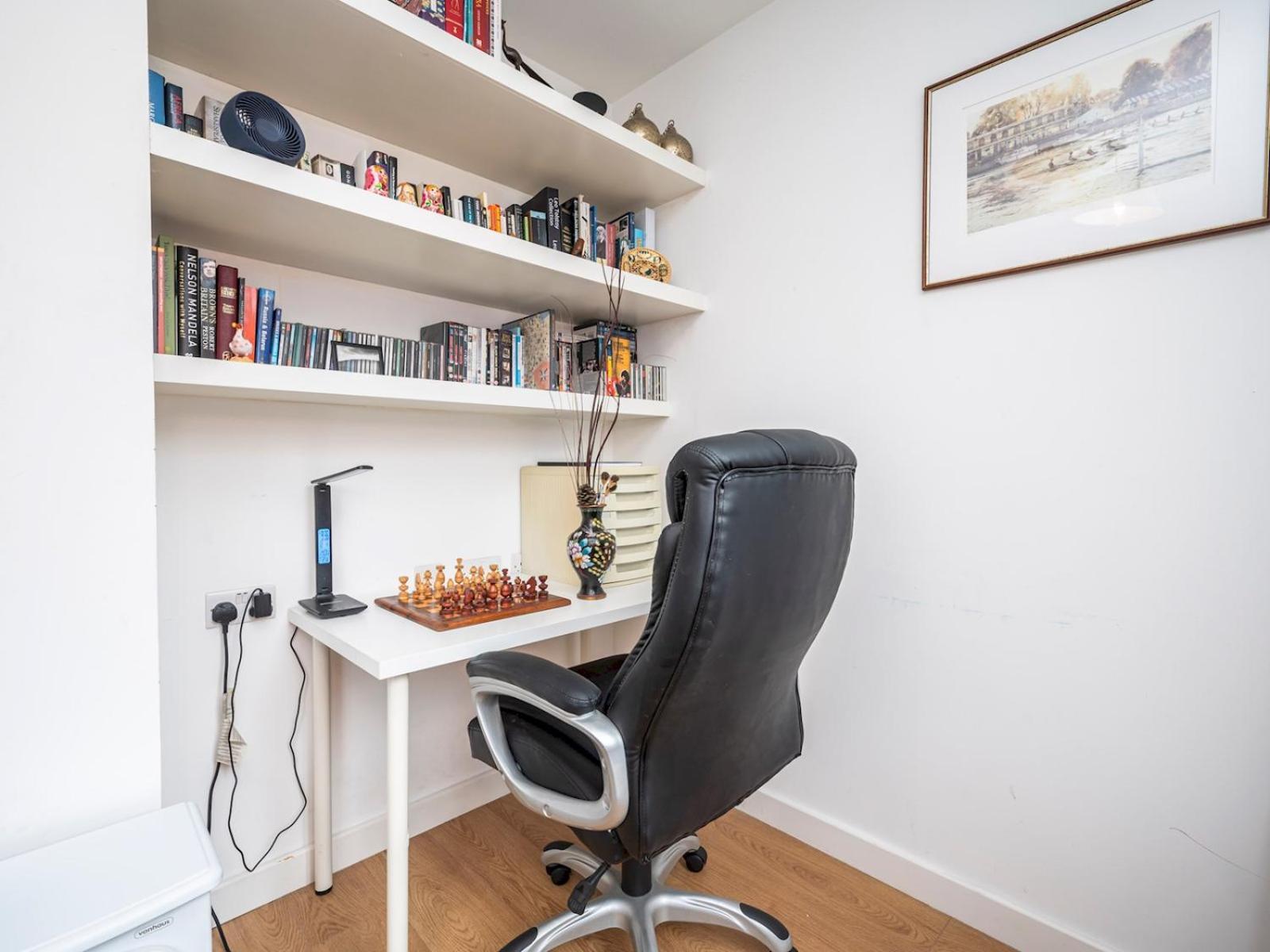London Apartment Near Tower Bridge And Tube Pass The Keys Exterior foto