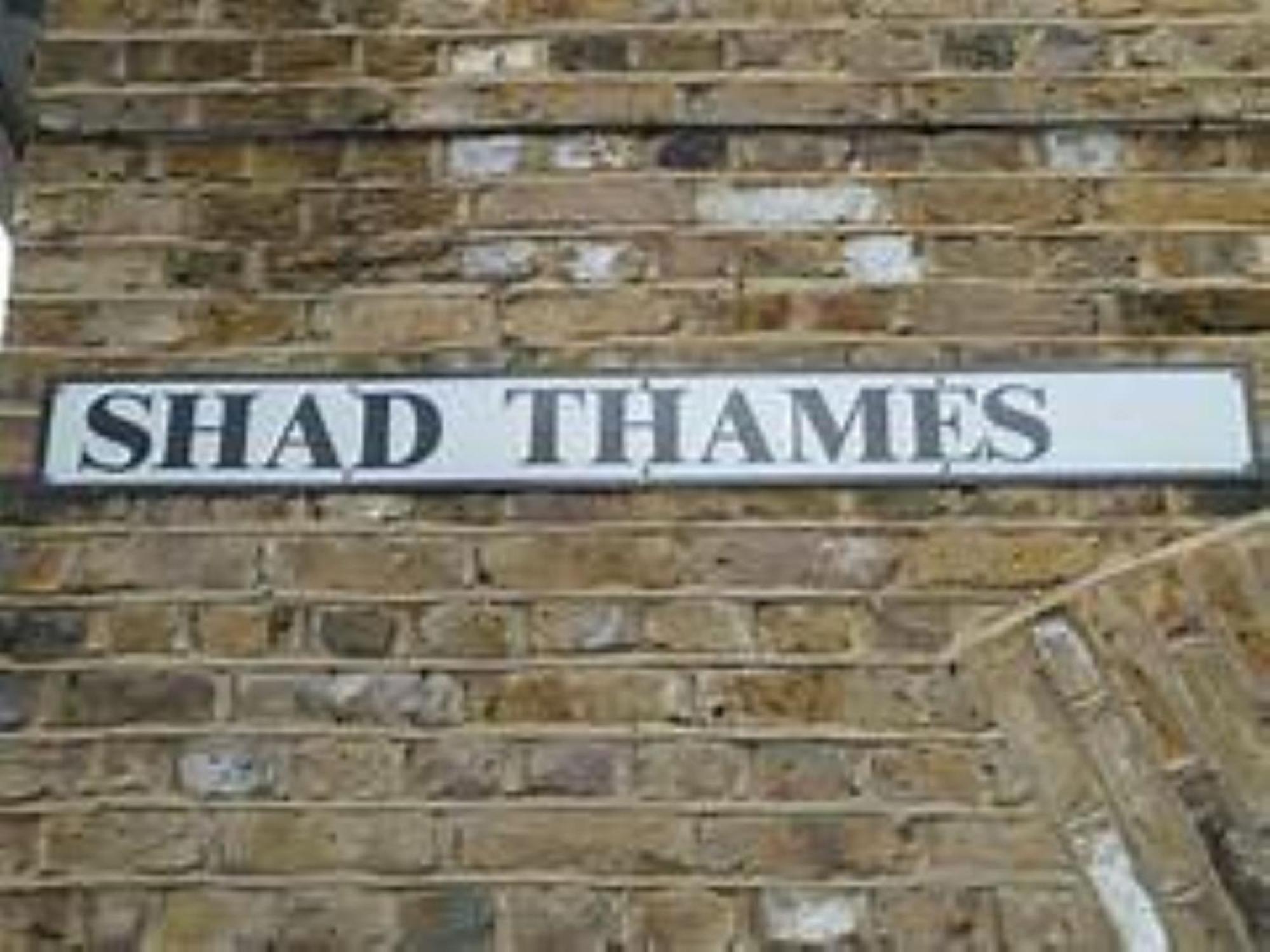 London Apartment Near Tower Bridge And Tube Pass The Keys Exterior foto