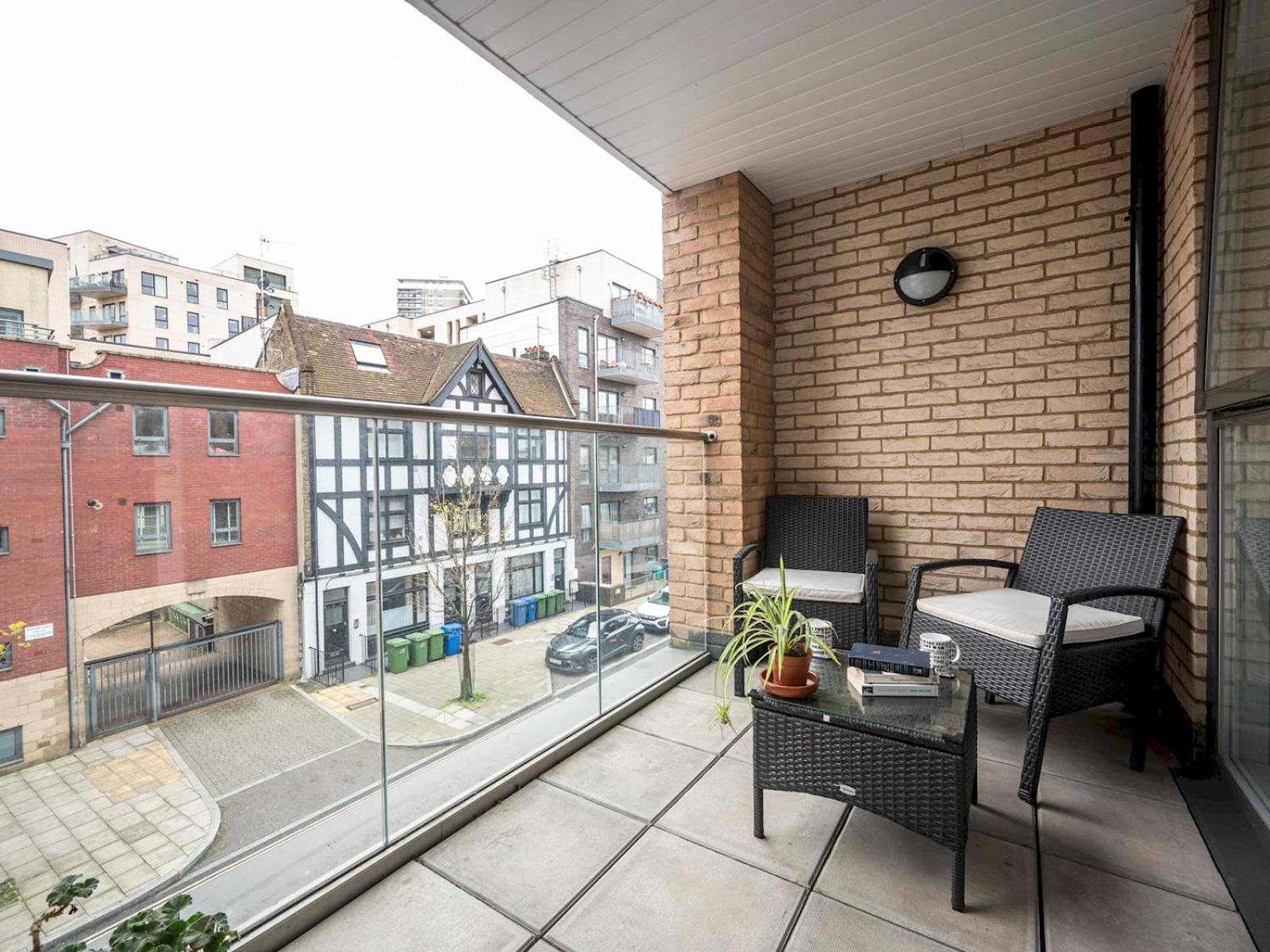London Apartment Near Tower Bridge And Tube Pass The Keys Exterior foto